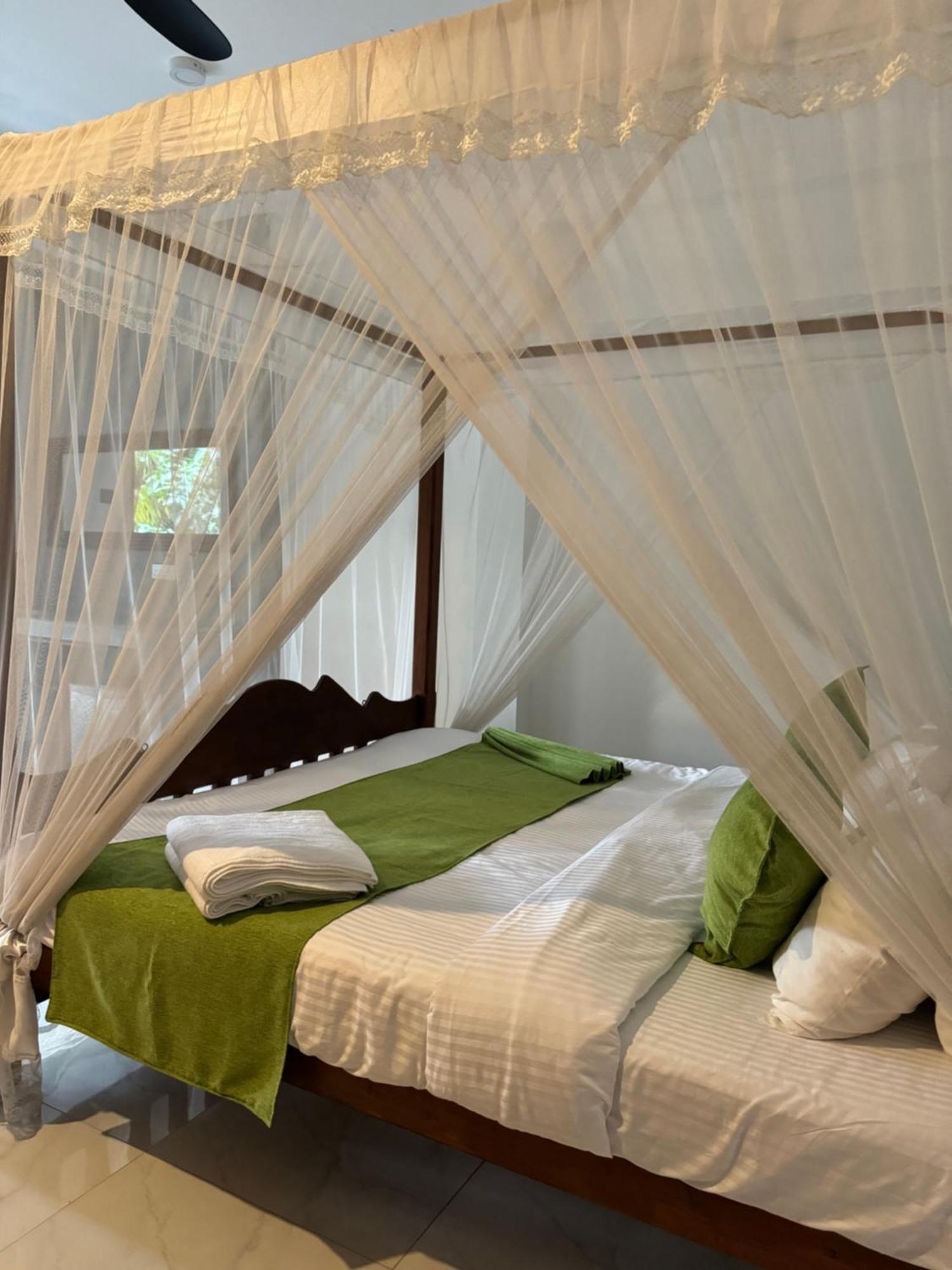 Brinkhouse Guesthouse , Unawatuna Beach Luaran gambar