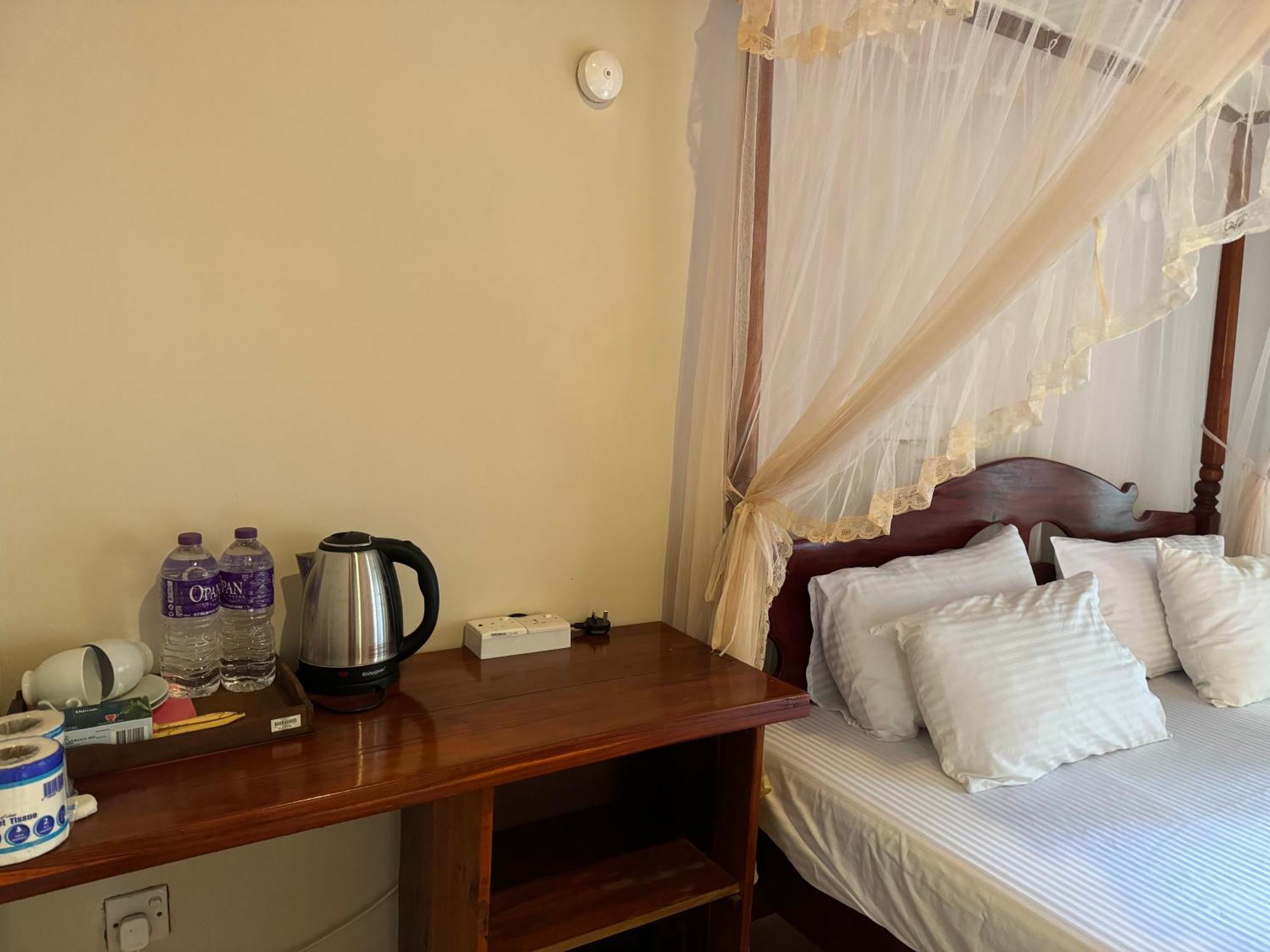 Brinkhouse Guesthouse , Unawatuna Beach Luaran gambar